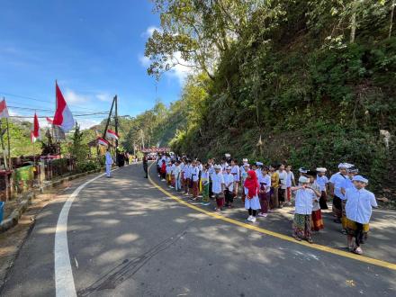 Mepringati HUT RI ke 80 di Monumen Perjuangan Wirabhuwana Desa Gitgit